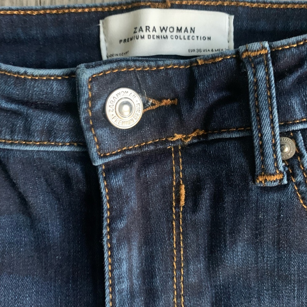 Zara Jeans💙❄️ - Picture 3 of 4